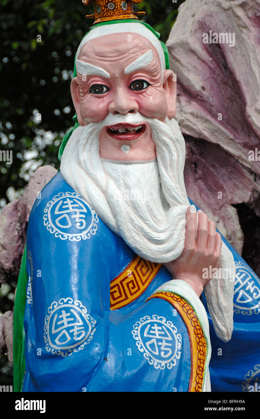 Portrait of Jiang Ziya - Chinese Folkloric Character - Fishing, Tiger Balm Gardens Chinese Theme Park, Singapore Stock Photo