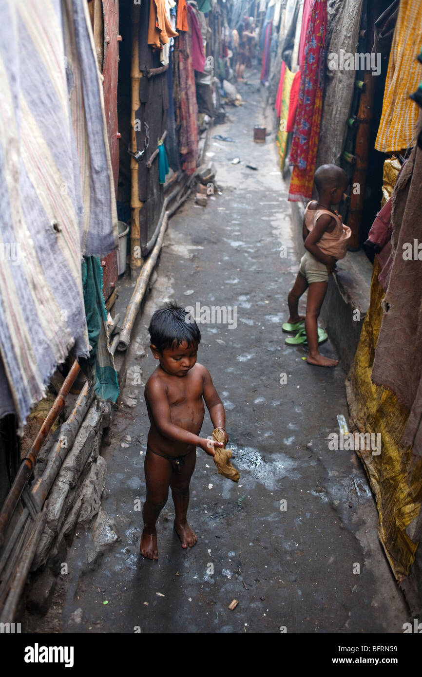 Children in a slum in Kolkata, India Stock Photo