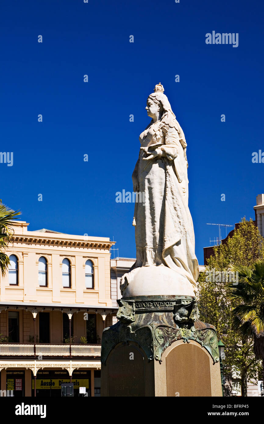 Bendigo Australia / The Queen Victoria Monument was erected in 1903 and
