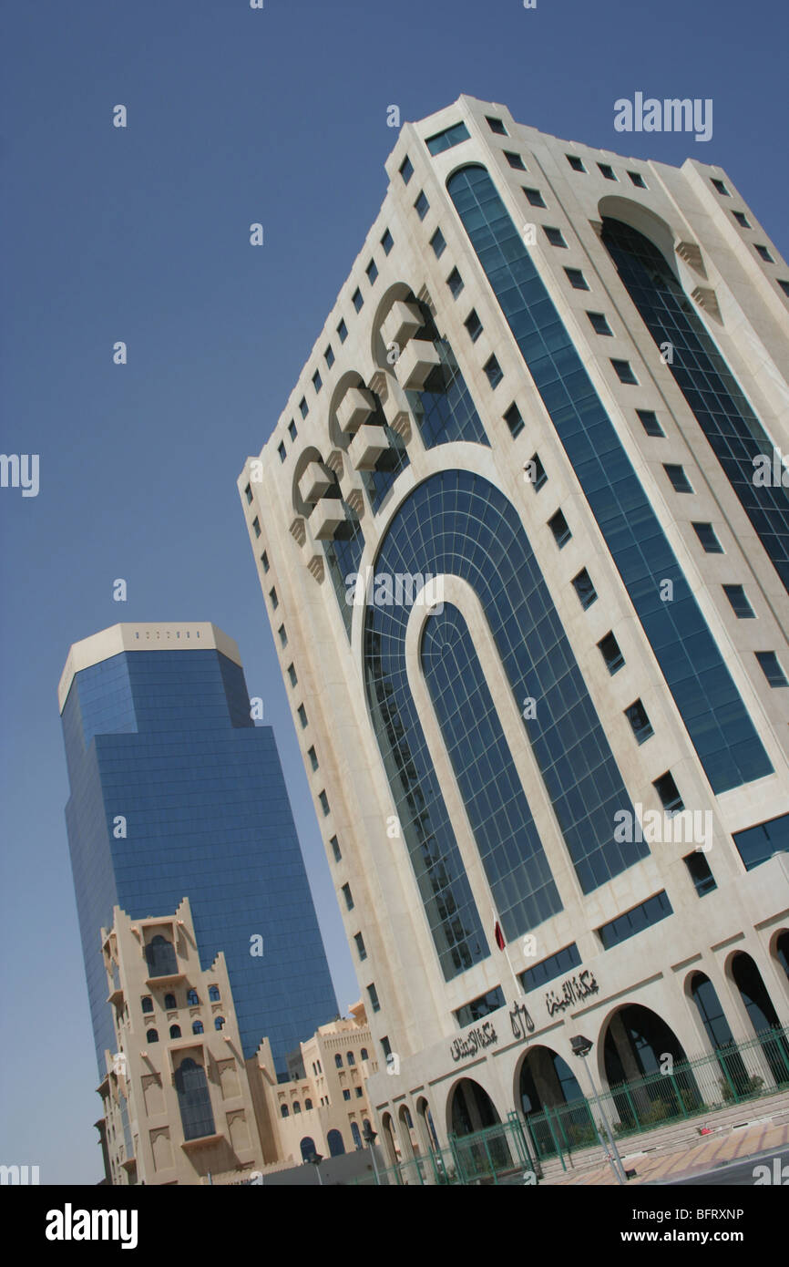 Modern Arabic influenced architecture doha qatar Stock Photo