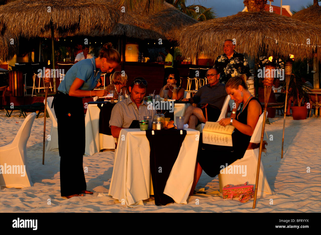 Aruba, dinner on Eagle beach Stock Photo Alamy