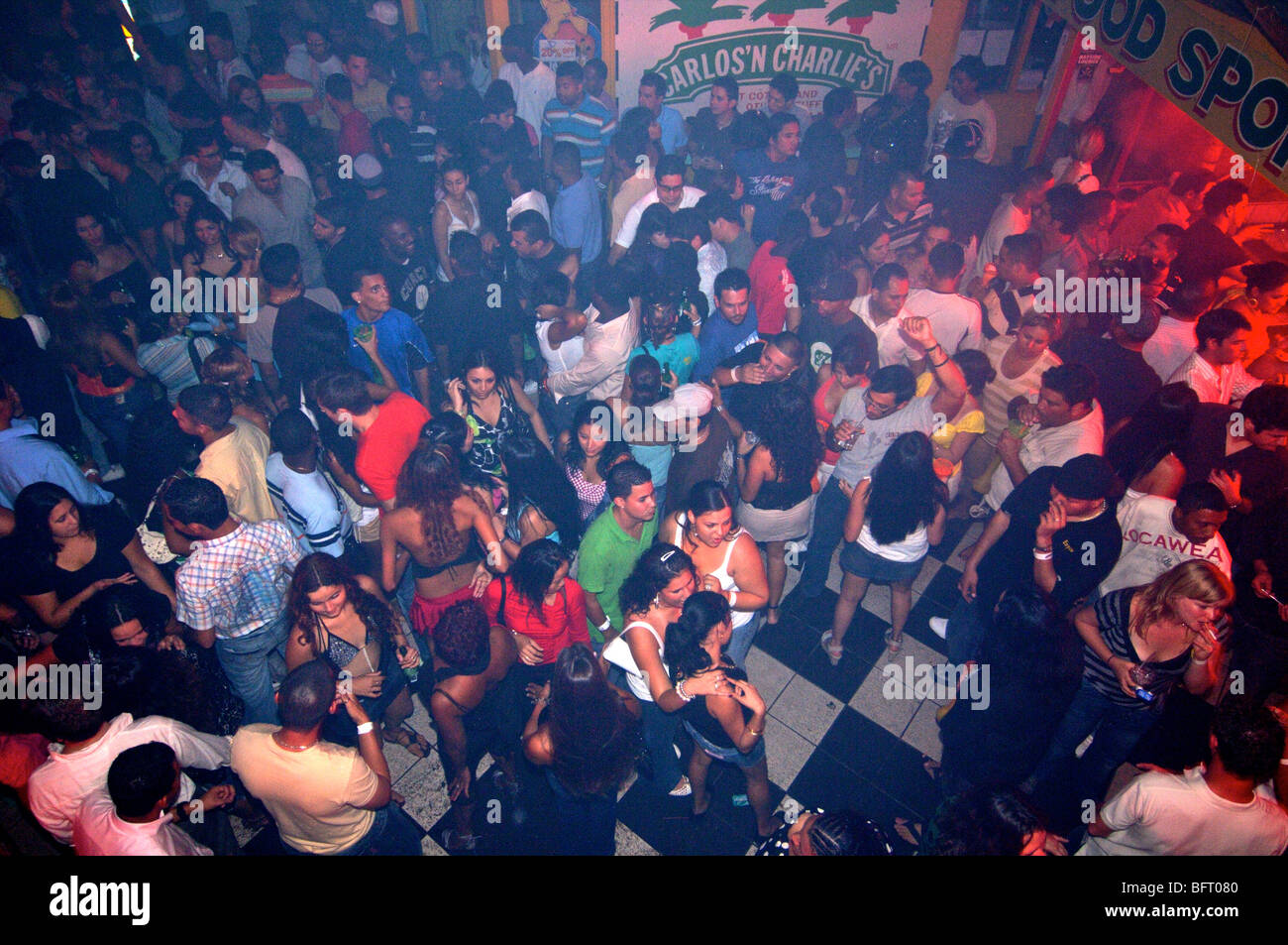 Aruba, Carlos and Charlies Stock Photo - Alamy