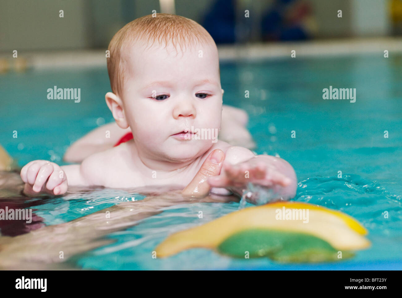 Baby in Swimming Pool Stock Photo Alamy