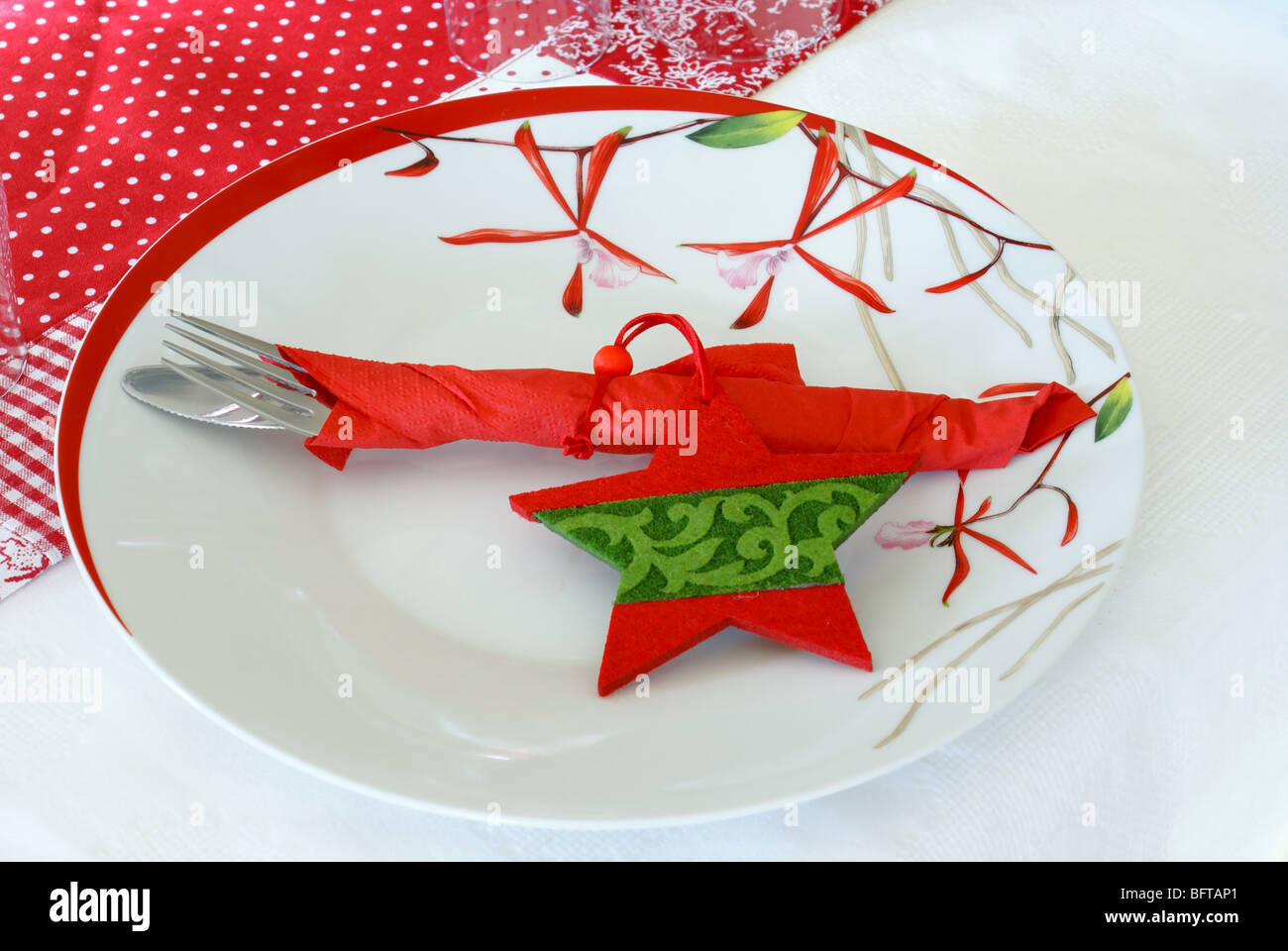 Christmas plate set Stock Photo Alamy