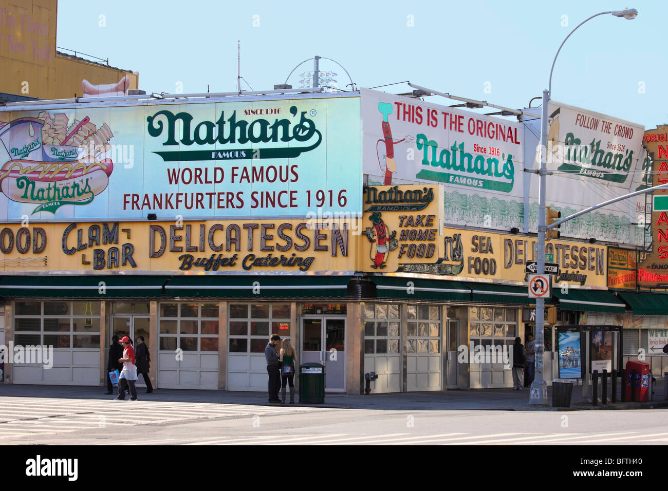 Historic hot dog stand hi-res stock photography and images - Alamy