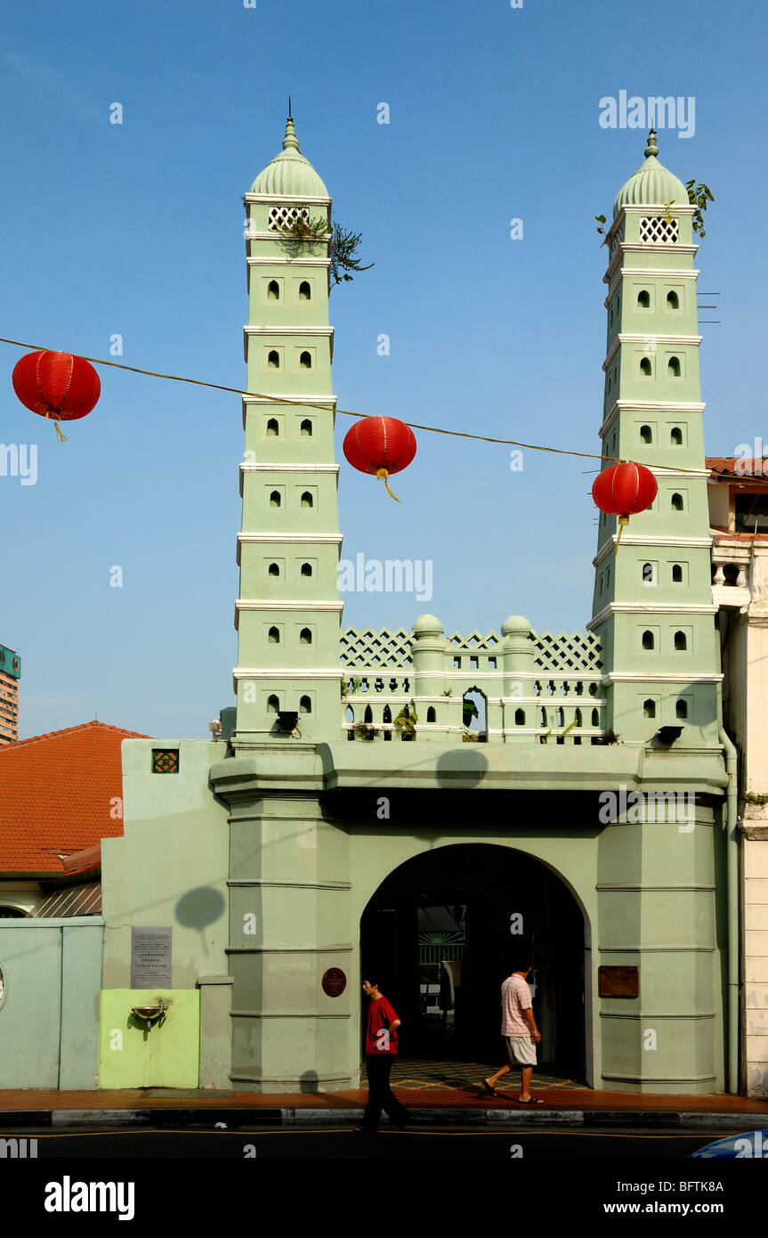 Green Minarets of Jamae Mosque (1835), aka Masjid Jamae or Chulia ...