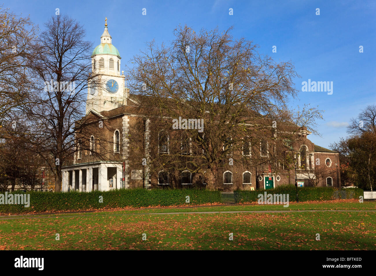 Autumn view of the Church of the Holy Trinity, Clapham Common North, Clapham, London, Uk Stock Photo