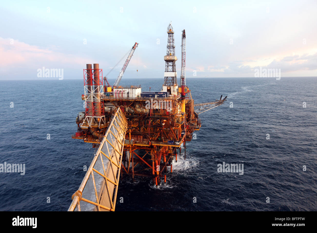 Claymore oil drilling platform in the north sea off the coast of Aberdeen, Scotland, UK Stock Photo