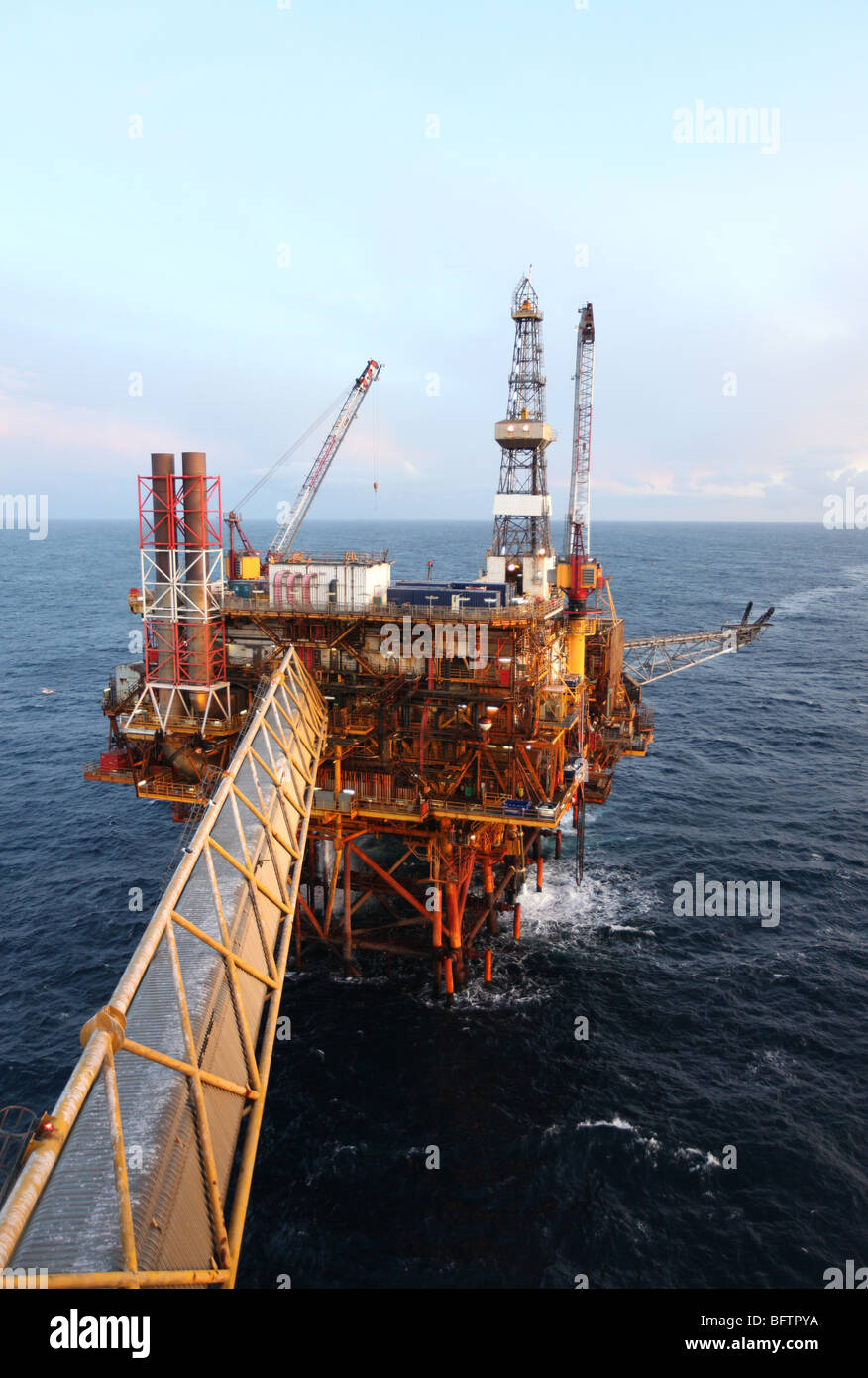 Claymore oil drilling platform in the north sea off the coast of Aberdeen, Scotland, UK Stock Photo