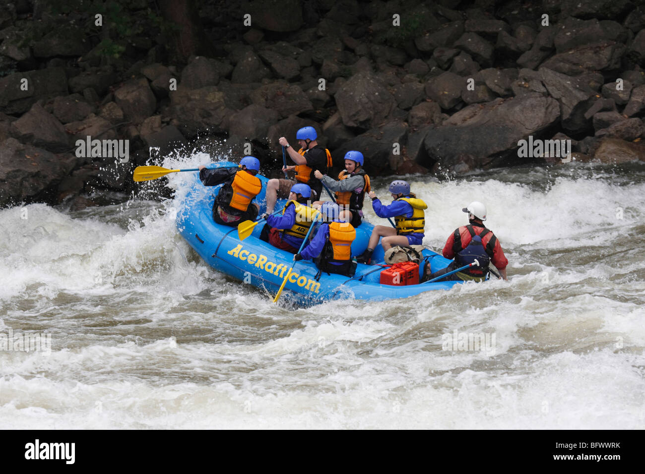 Usa Rafting Usa white water rafting hi-res stock photography and images - Alamy