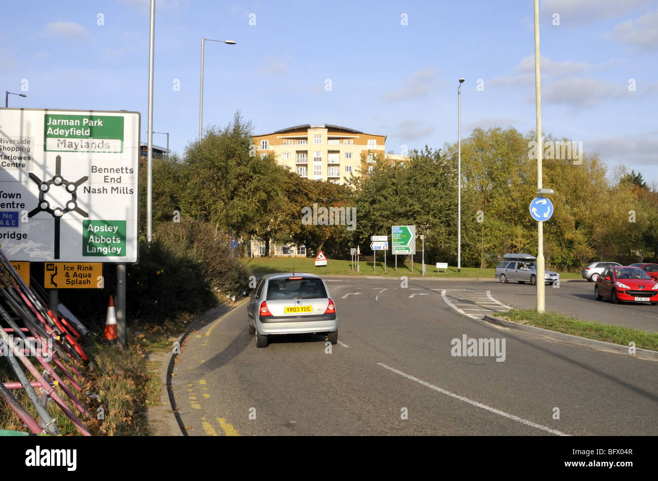 Magic roundabout traffic sign hemel hires stock photography and images Alamy