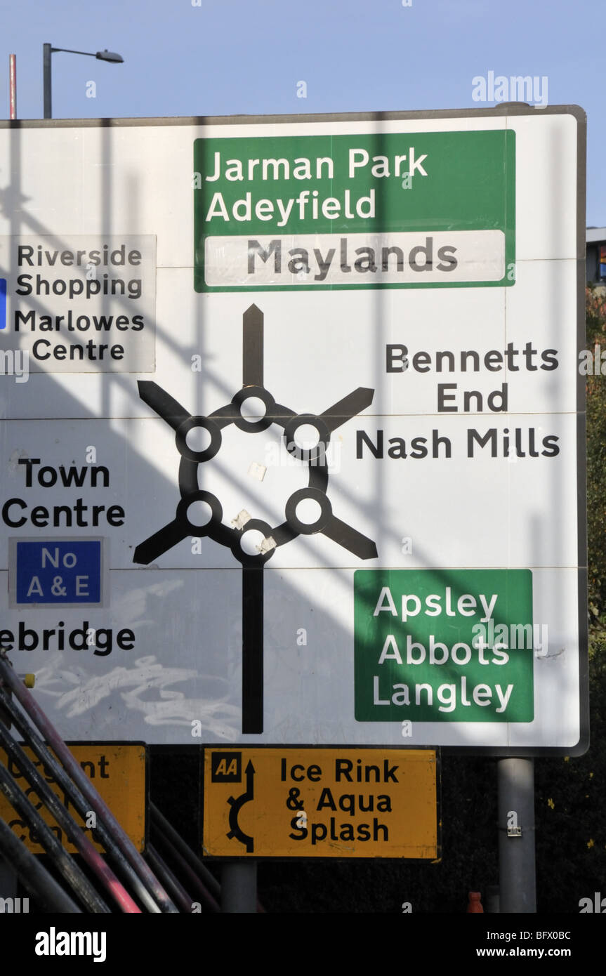 Magic roundabout traffic sign at Hemel Hempstead, UK Stock Photo - Alamy