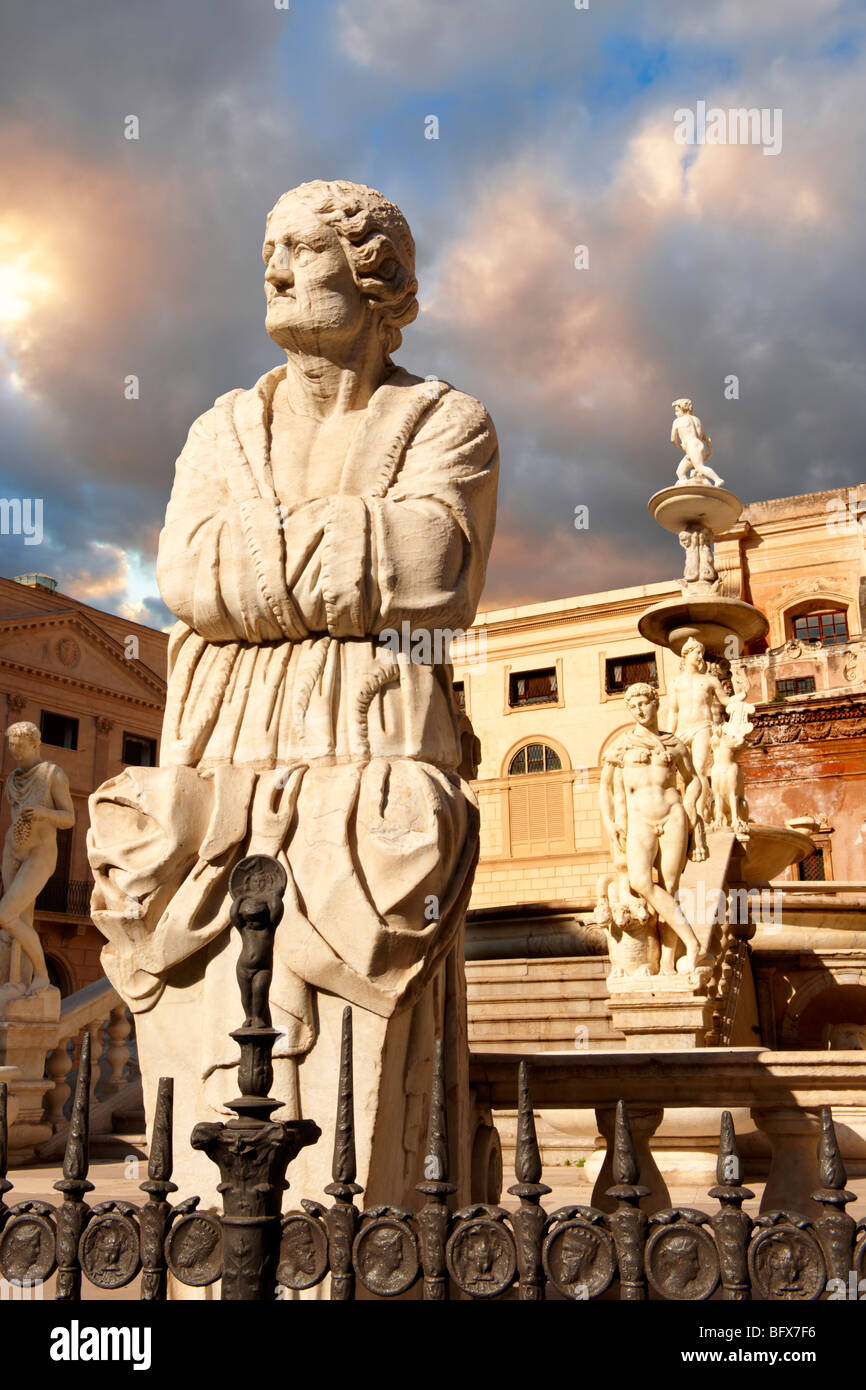 Fountain of Piazza Pretoria by Floentine Mannerist sculptor, Francesco Camilliani ( 1554- 1555), Palermo, Sicily Stock Photo