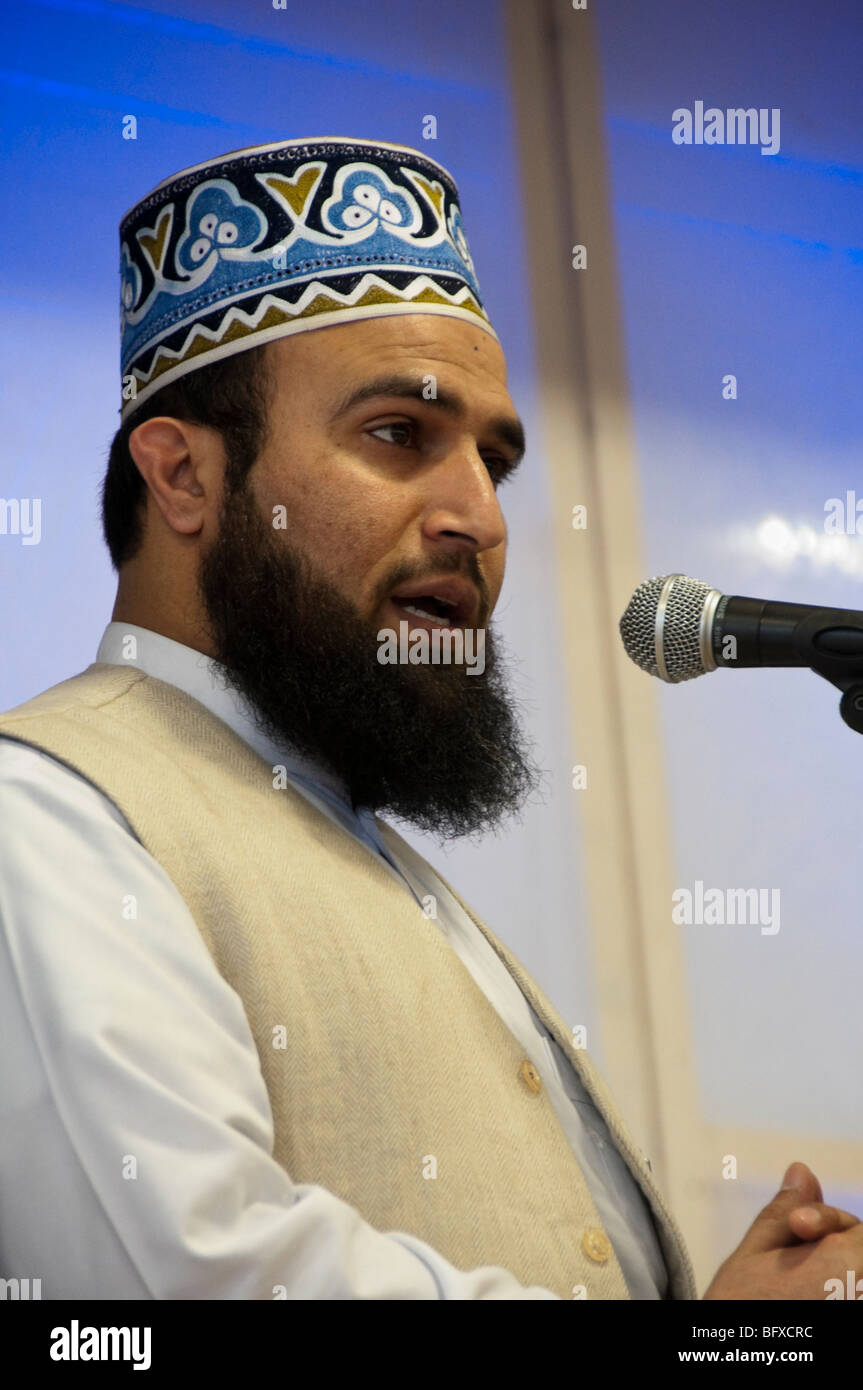 Speaker at Eid Milad-Un-Nabi Celebrations at Sunni Muslim Association, Tooting, London. Stock Photo