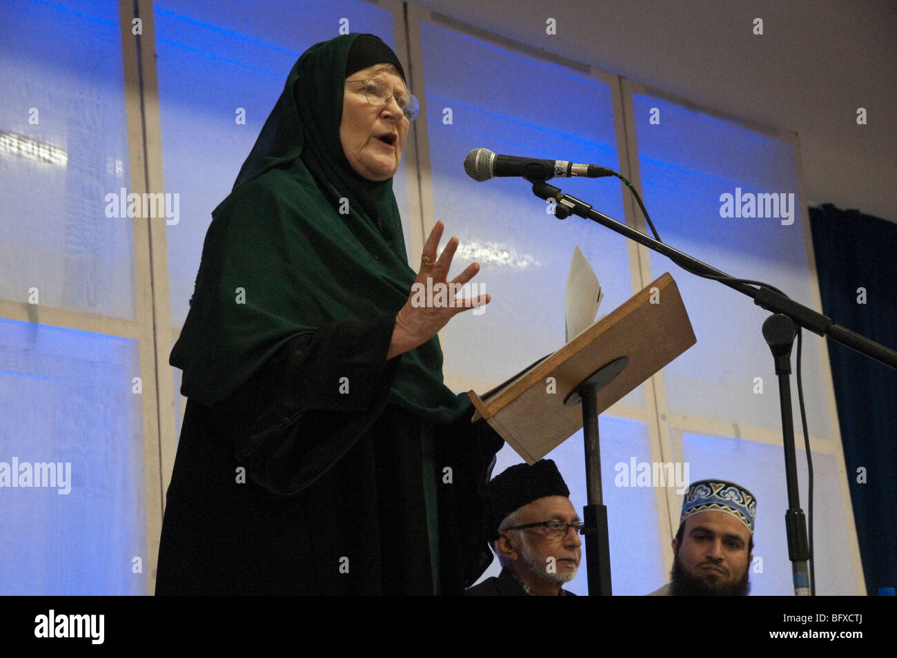 Woman speaking at Eid Milad-Un-Nabi Celebrations at Sunni Muslim Association, Tooting, London. Stock Photo