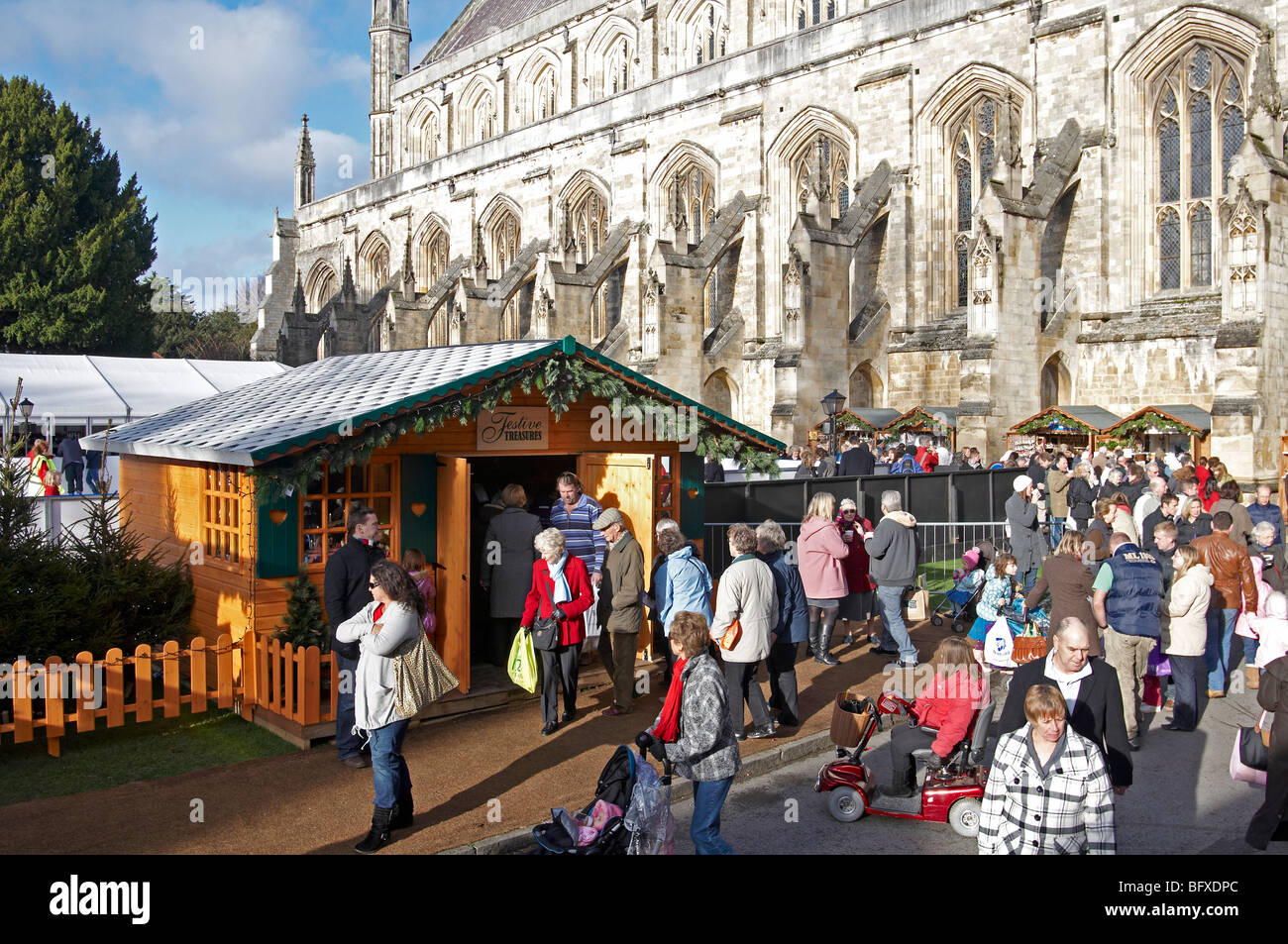 Winchester christmas market hi-res stock photography and images - Alamy