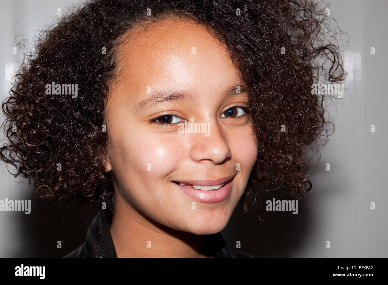 Teen girl 10 12 yrs hires stock photography and images Alamy