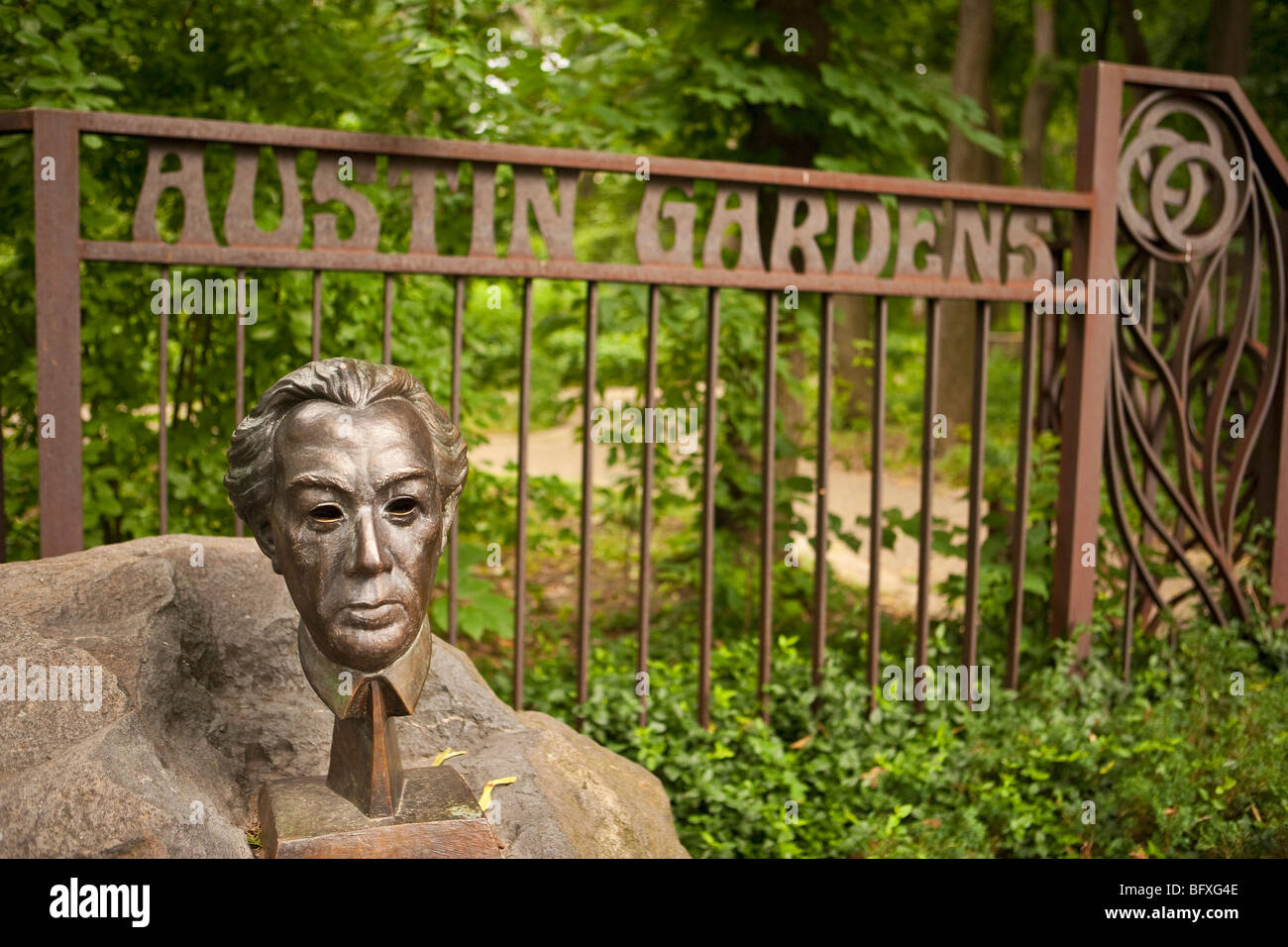 Bust Of Architect Frank Lloyd Wright Austin Gardens Frank Lloyd