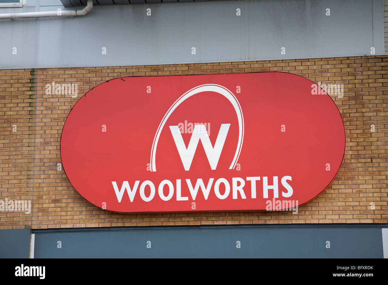 Woolworths Logo Stock Photos & Woolworths Logo Stock Images - Alamy