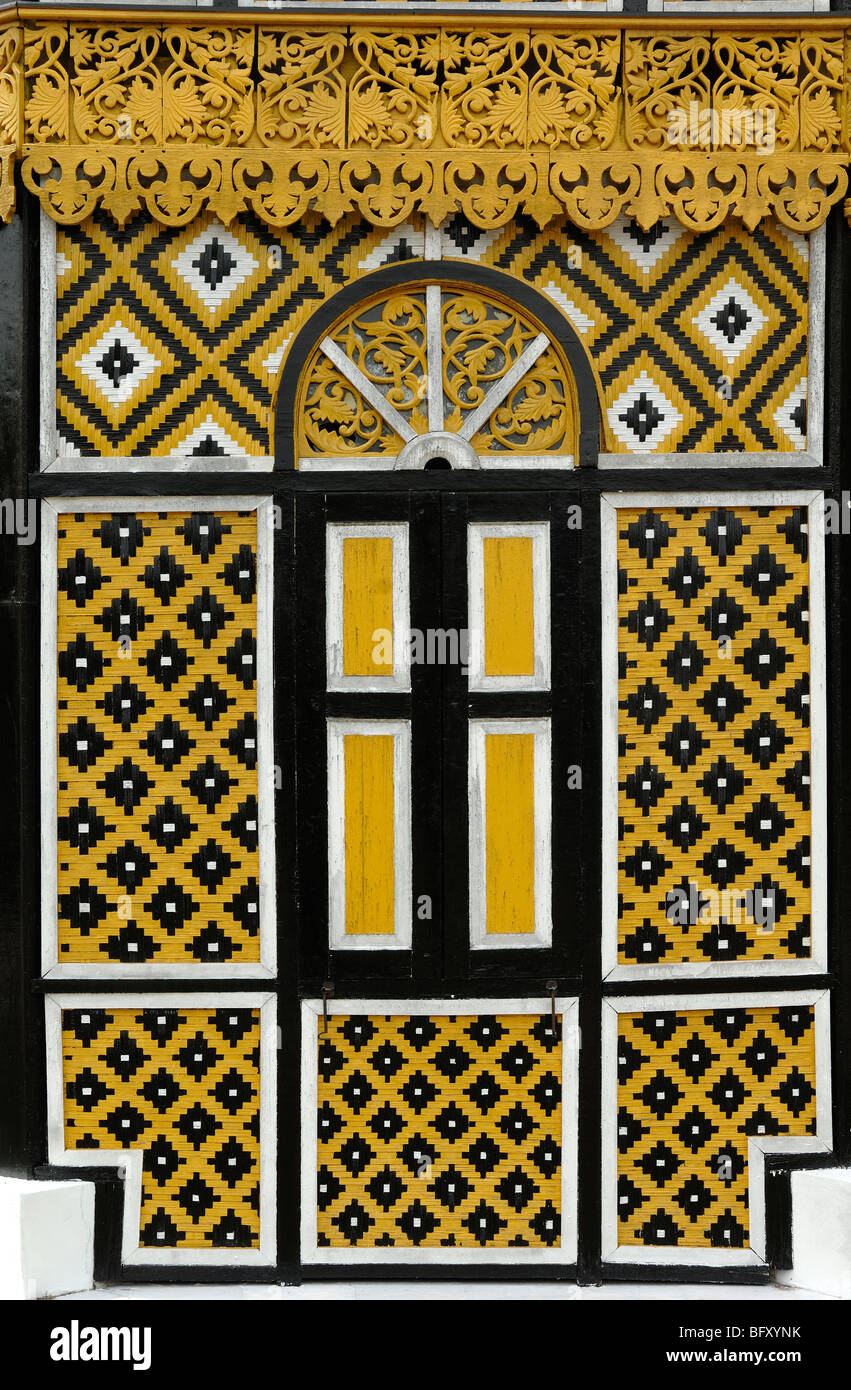Geometric Wall Panel & Window, Istana Kenangan, Royal Memorial Palace (1926-31) now Royal Musem, Kuala Kangsar, Perak, Malaysia Stock Photo