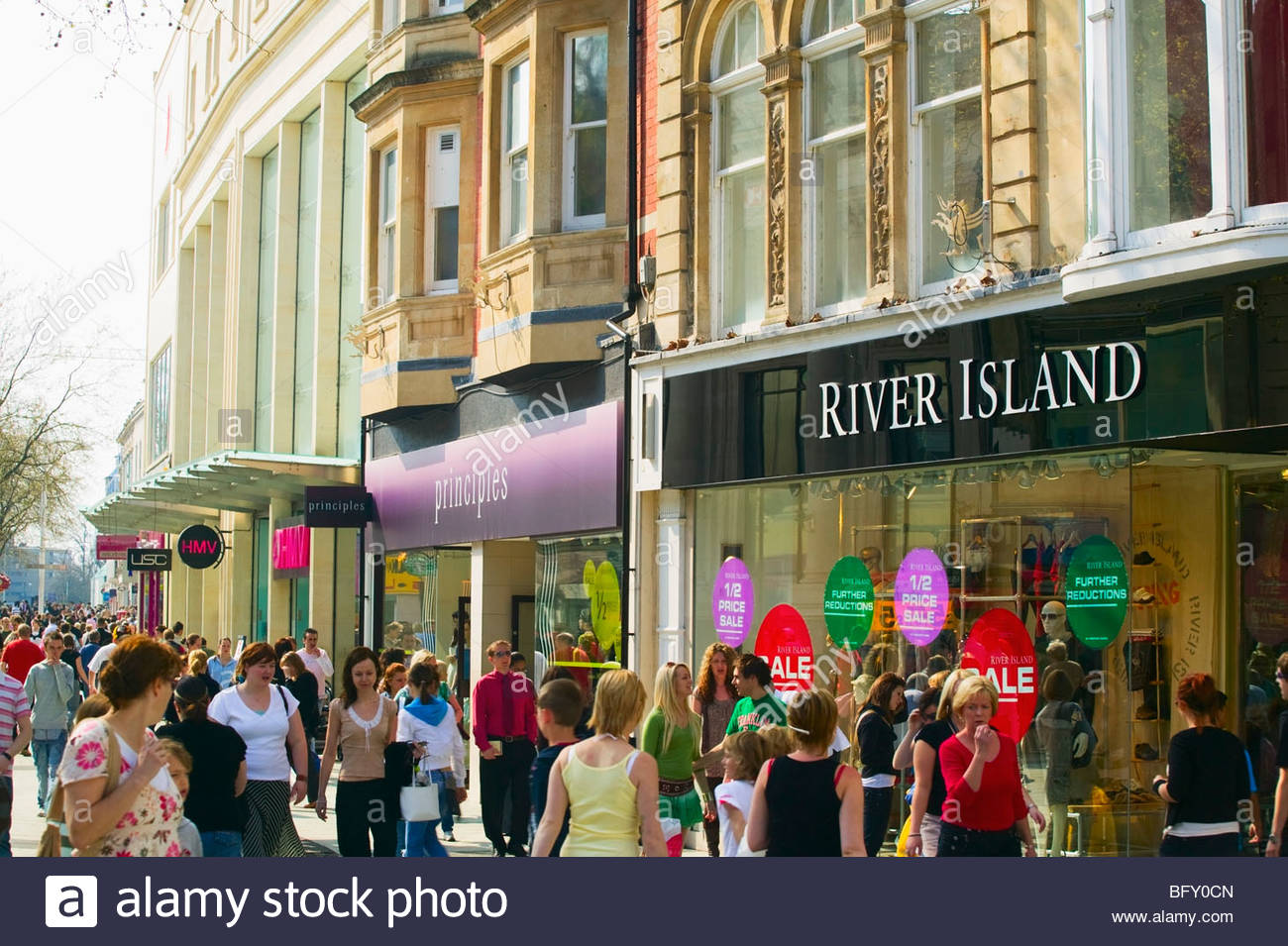 Queen Street Cardiff Stock Photos & Queen Street Cardiff Stock Images