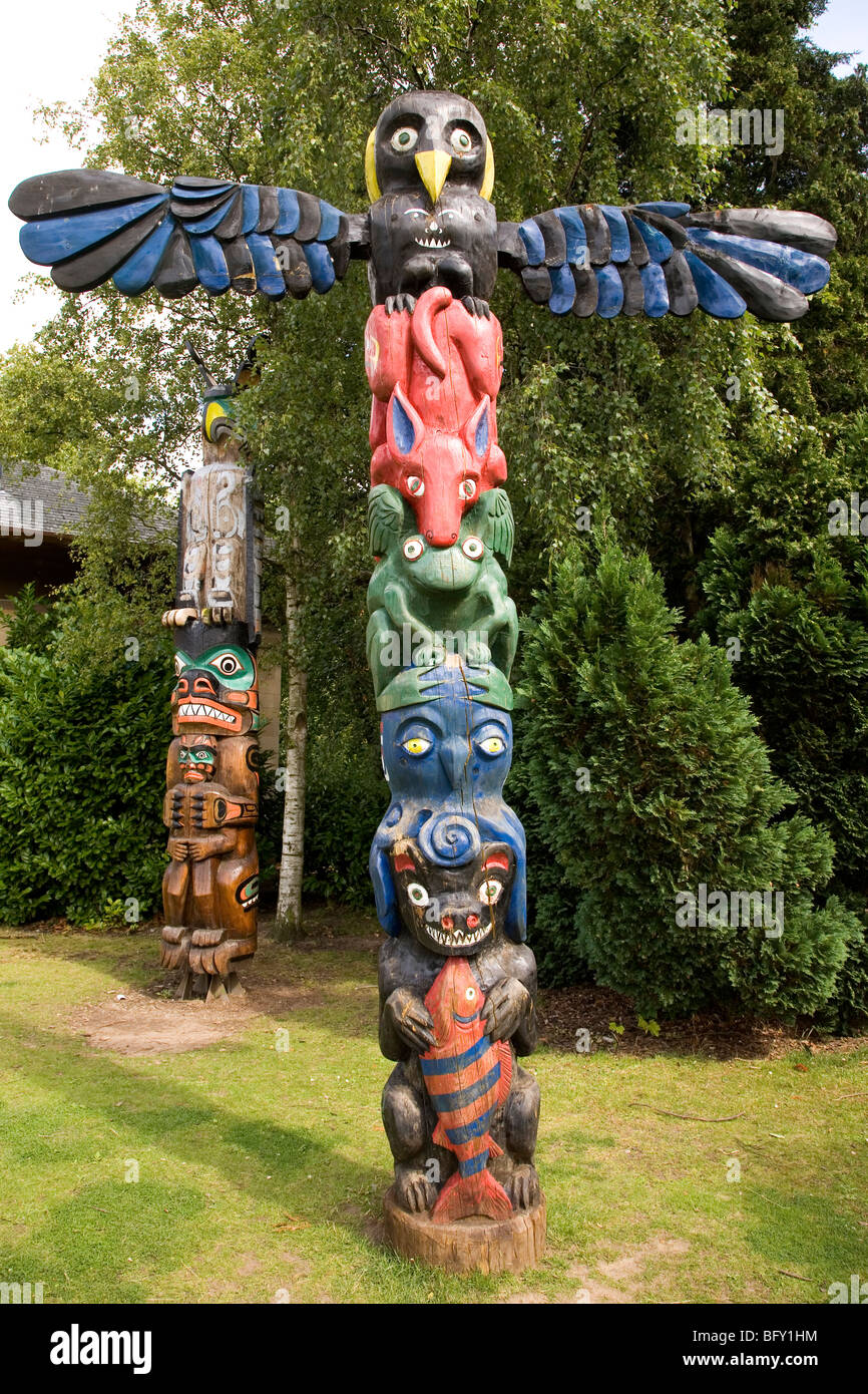 A totem pole standing outside of the Captain Cook Birthplace Museum at  Stewart Park close to Middlesbrough in England Stock Photo - Alamy