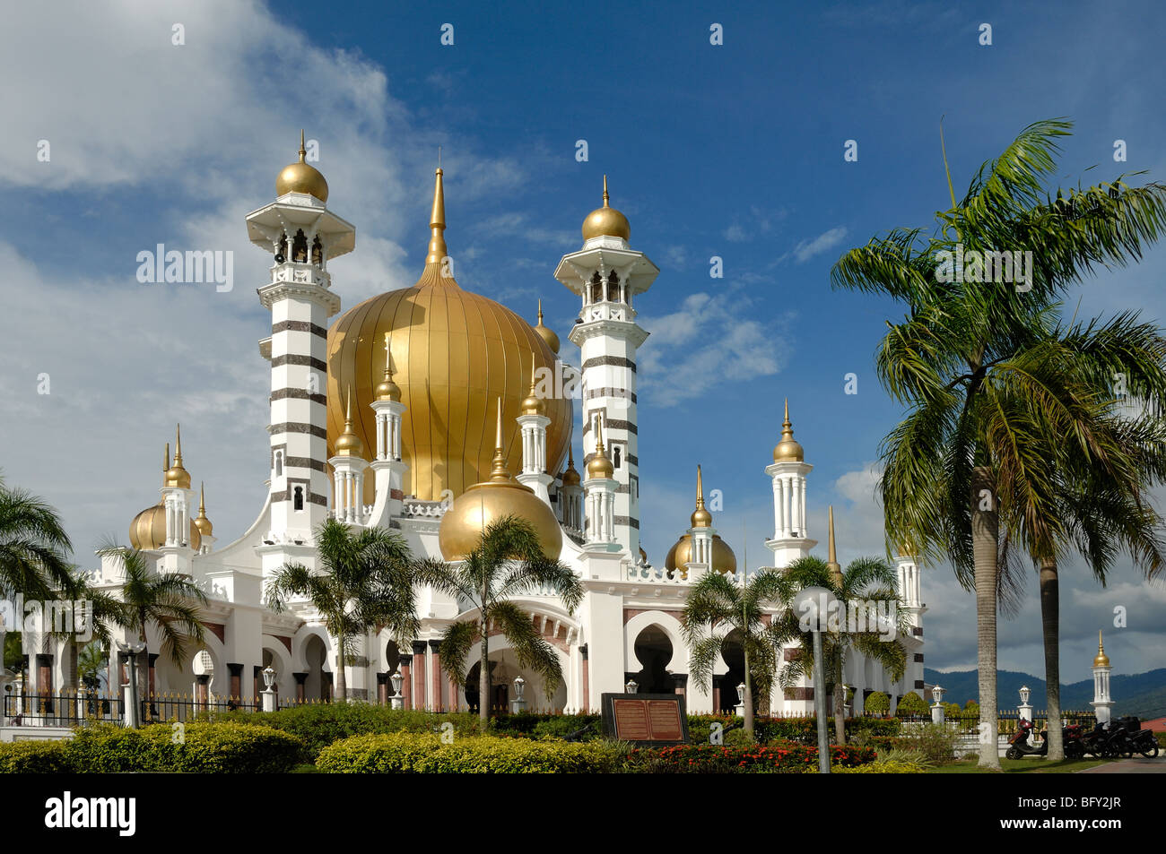 Golden Domes & Minarets of Masjid Ubudiah or Ubudiah Royal Mosque (1917), by Arthur Benison Hubback, Kuaka Kangsar, Perak, Malaysia Stock Photo