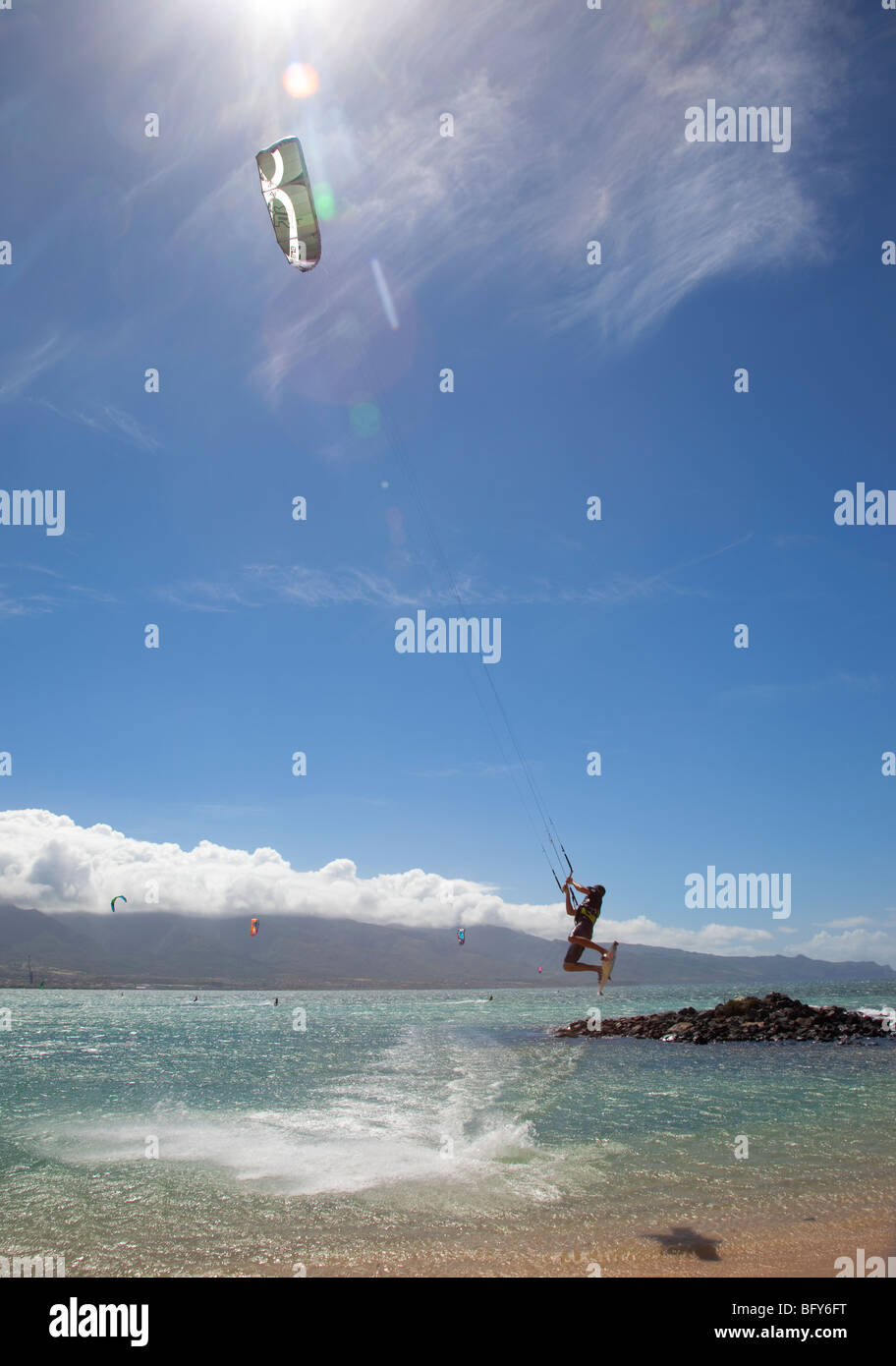 Kiteboarding, Kite Beach, Kanaha Beach, Maui, hawaii Stock Photo Alamy