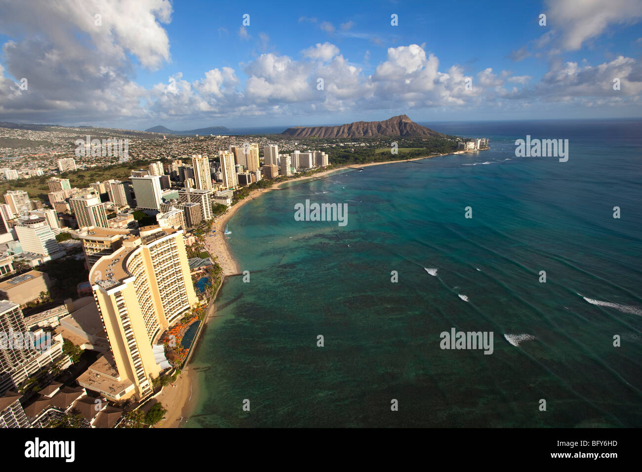 Aerial of waikiki beach hi-res stock photography and images - Alamy