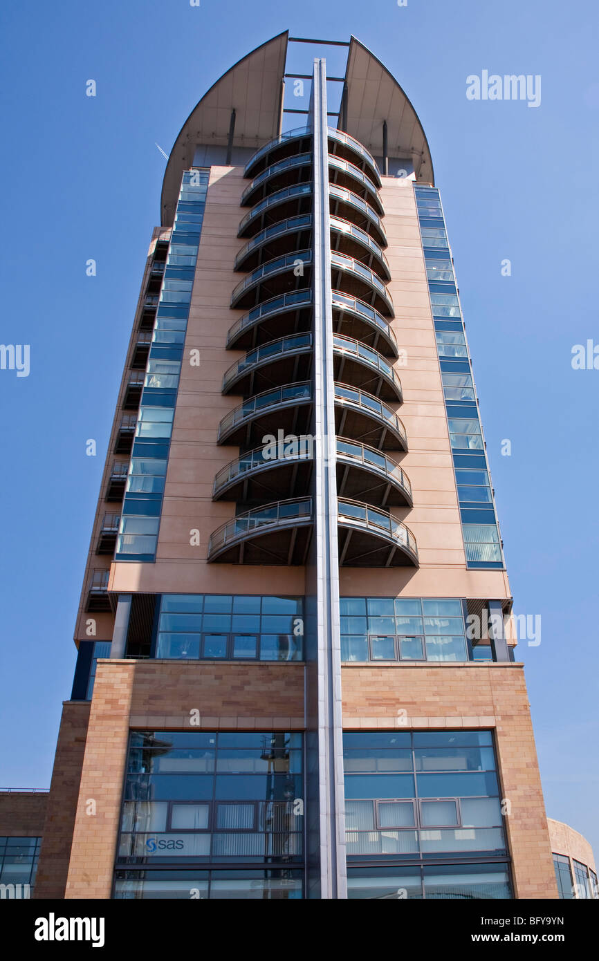 High rise redevelopment hi-res stock photography and images - Alamy