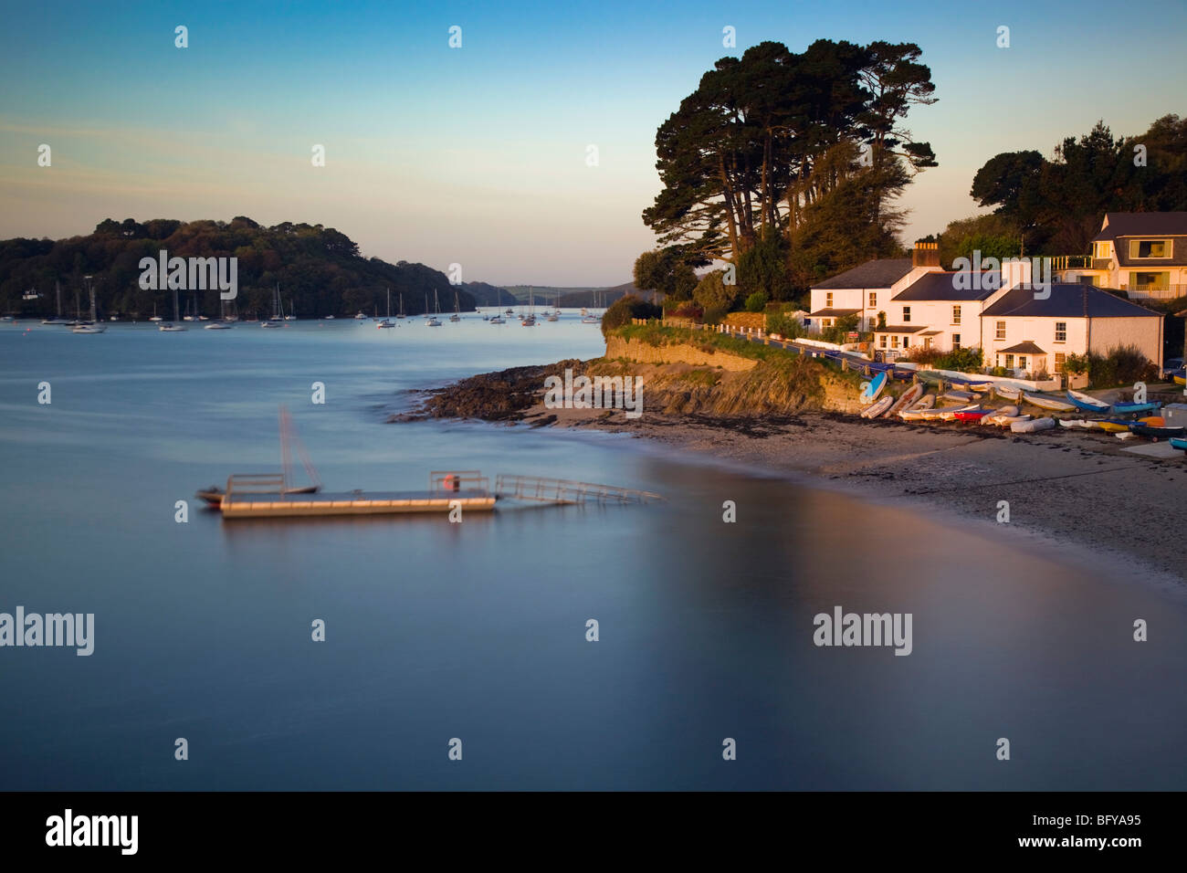 Helford Pasage; boats tied on the shore; river helford; cornwall Stock Photo