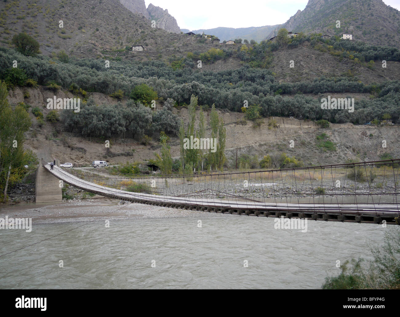 Turkey, Birecik Dam, Euphrates river, pedestrian bridge Stock Photo Alamy