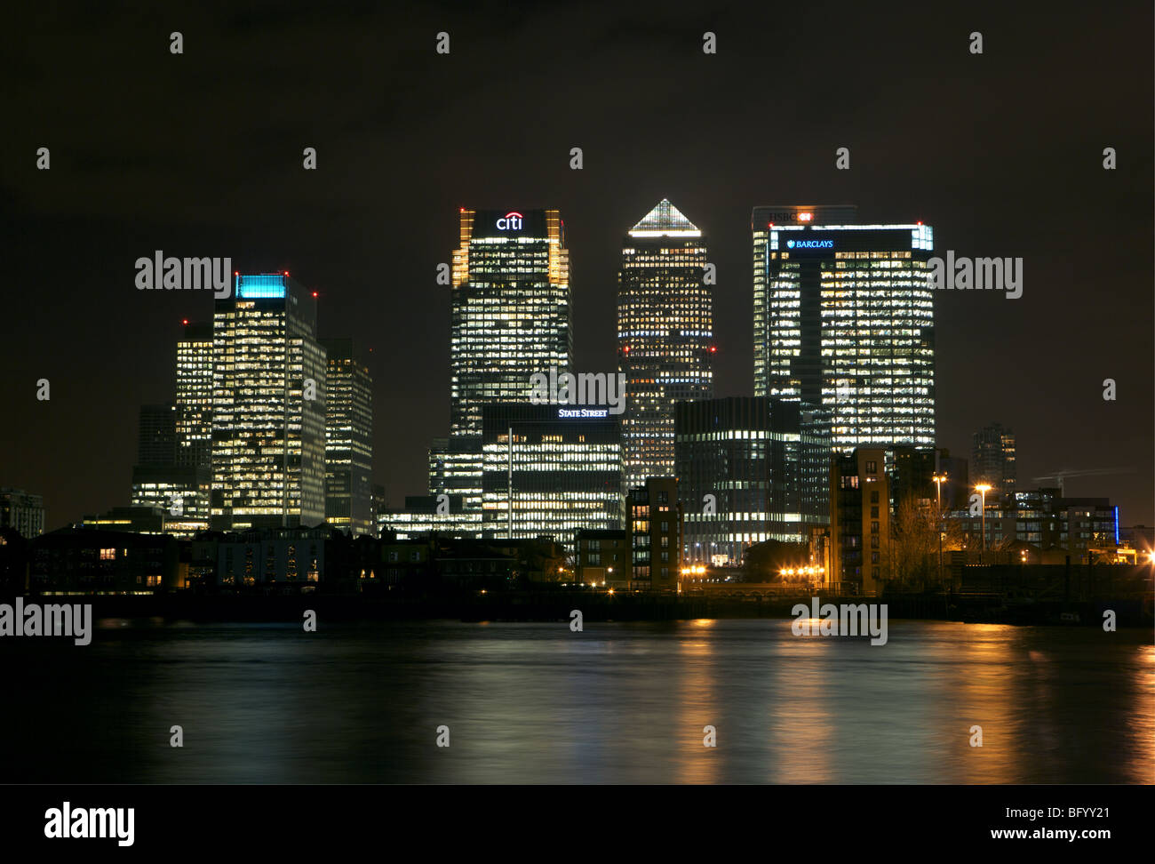 Canary Wharf Financial District London England Stock Photo - Alamy