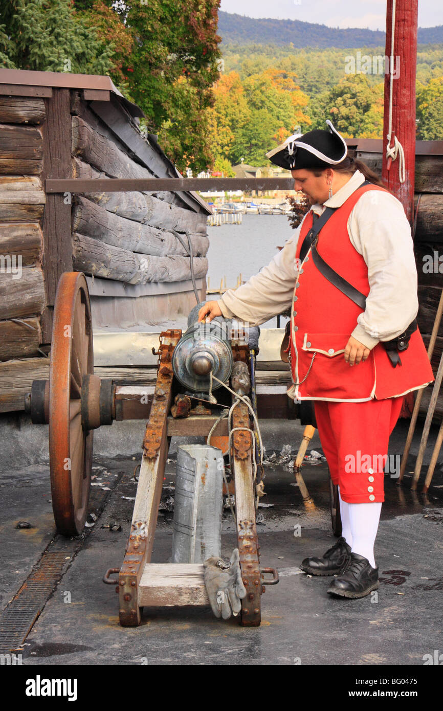 British Soldier Priming Canon, Fort William Henry, Lake George, New York Stock Photo