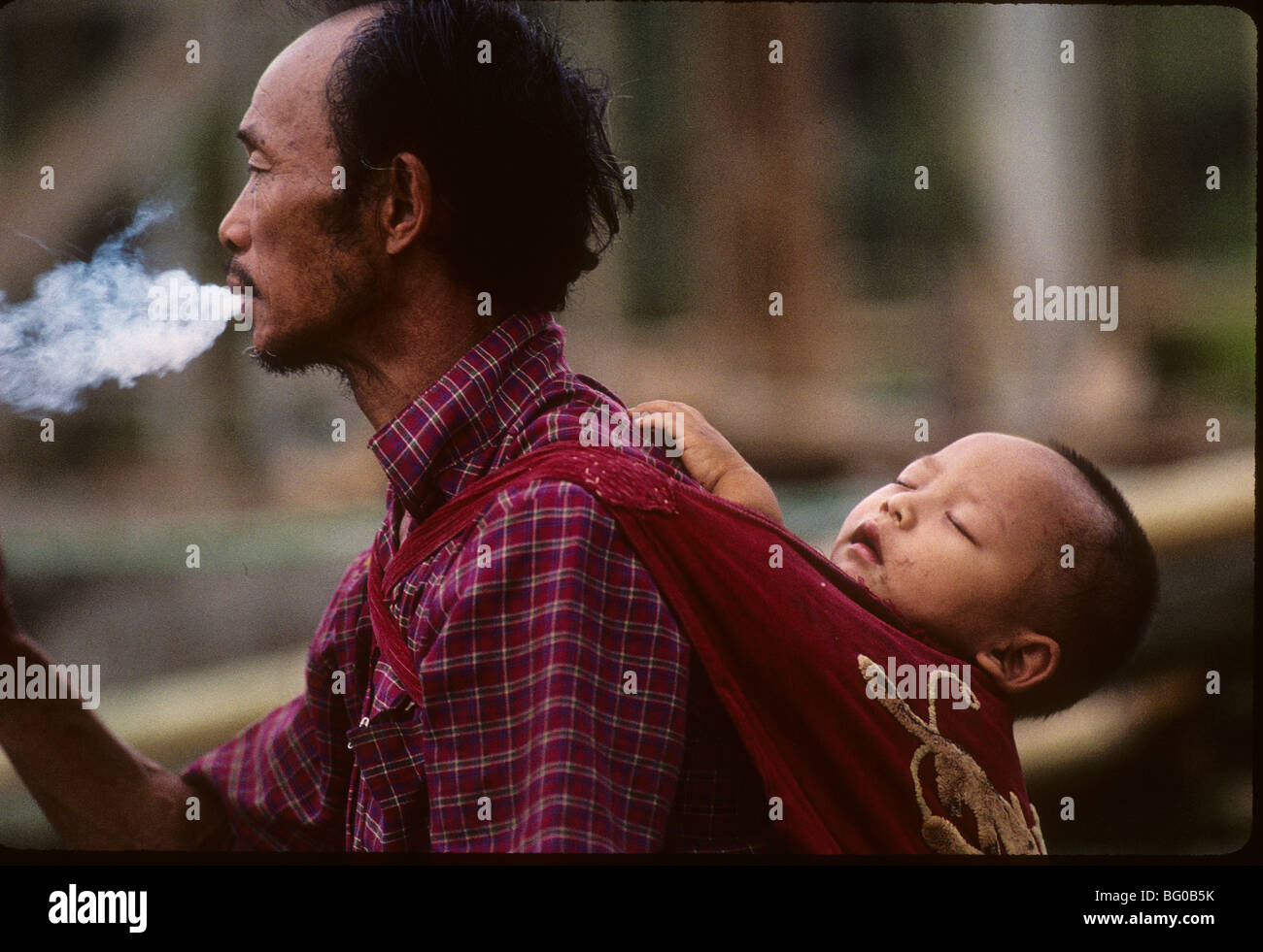 Father smoking son hi-res stock photography and images