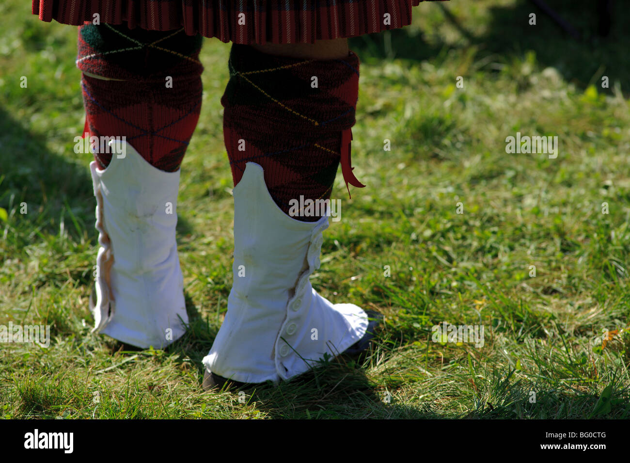 Scottish pipers hi-res stock photography and images - Alamy