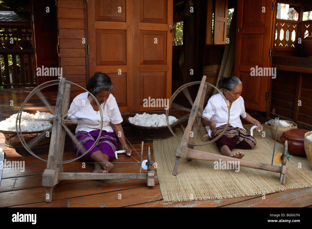 Spinning cotton in Chiang Mai, Thailand, Southeast Asia, Asia Stock