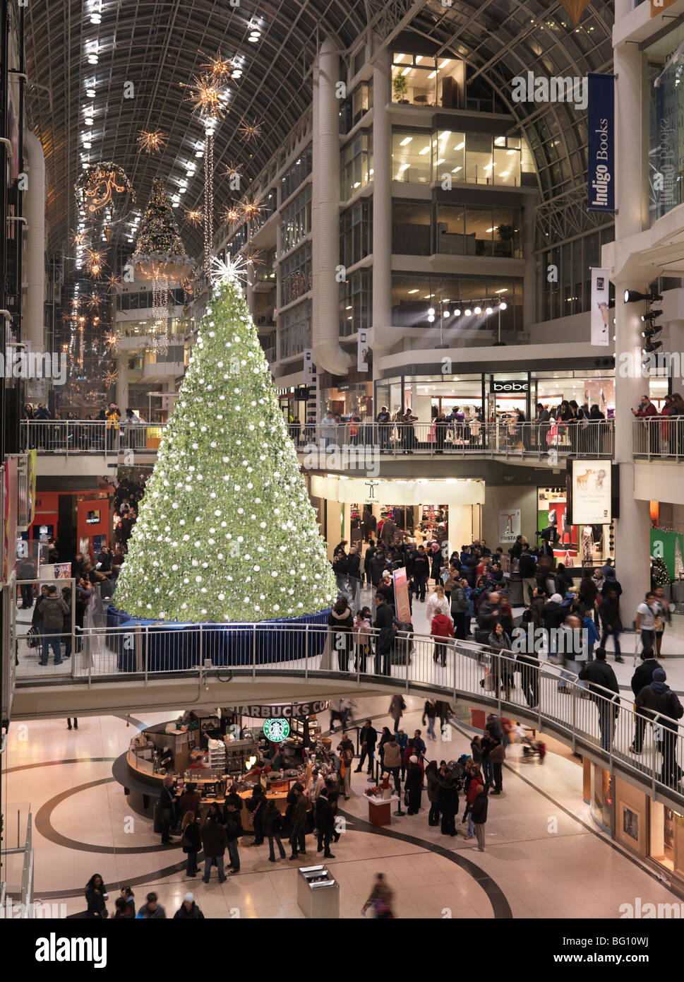 Swarovski Christmas Tree at Toronto Eaton Centre shopping mall during  Christmas season. Toronto, Ontario, Canada Stock Photo - Alamy