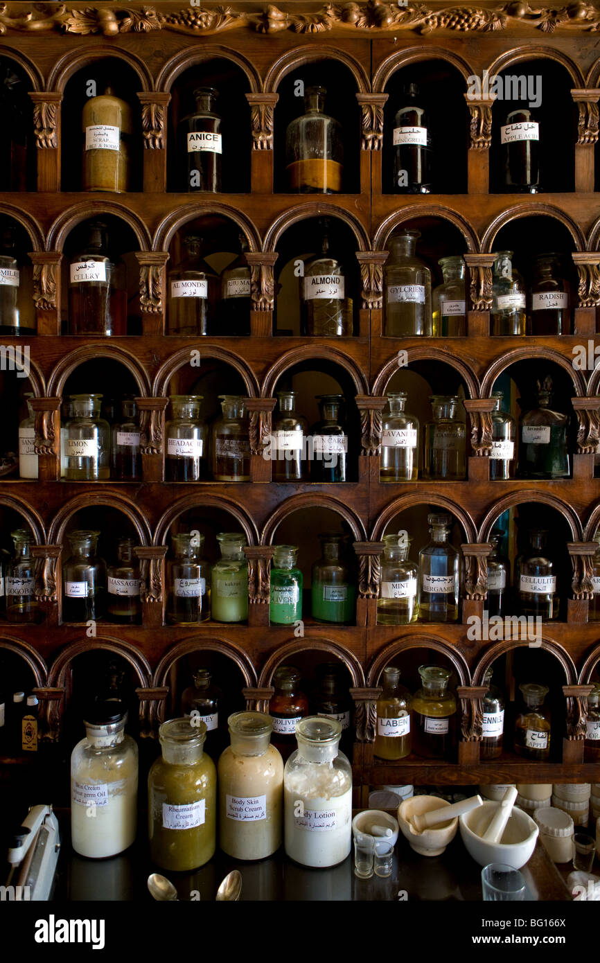 Africa, Egypt, Sharm el Sheik, store spices "Karkade", natural