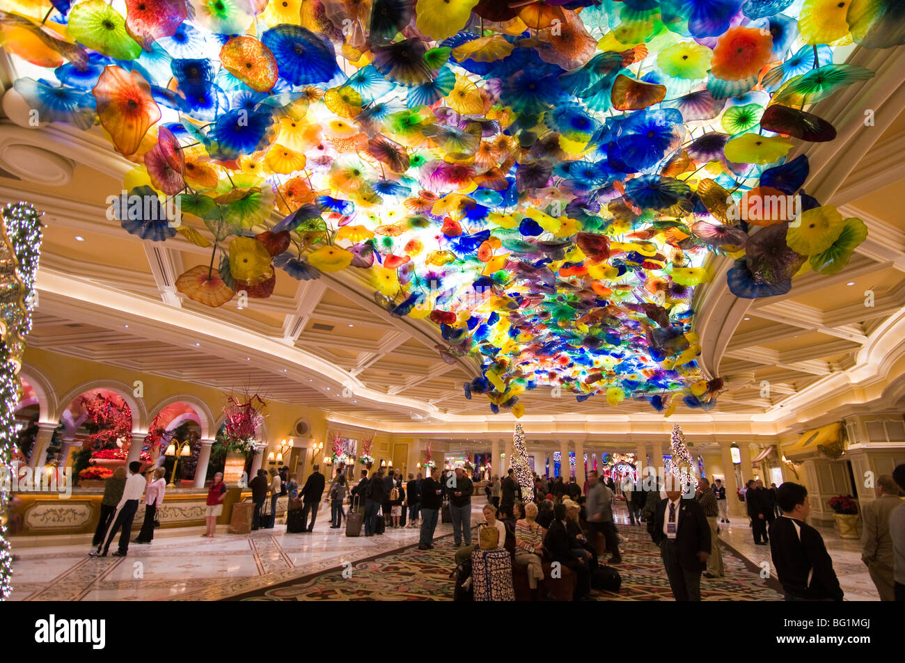 Glass Flower Ceiling by Dale Chihuly, Bellagio Hotel lobby, The Strip, Las Vegas, Nevada, USA Stock Photo