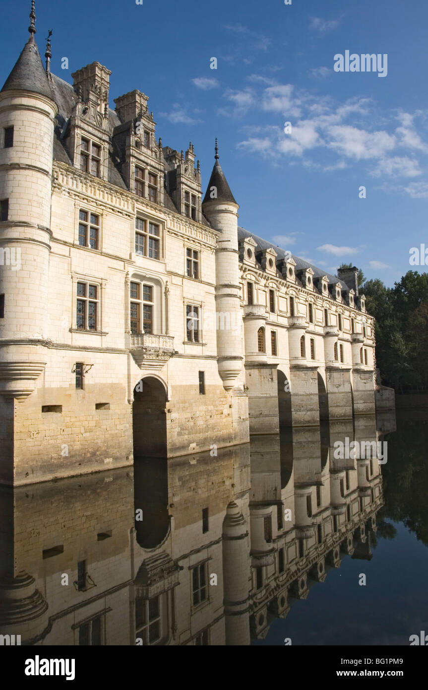 Chateau de Chenonceau reflected in the River Cher, Indre-et-Loire, Pays de la Loire, France, Europe Stock Photo