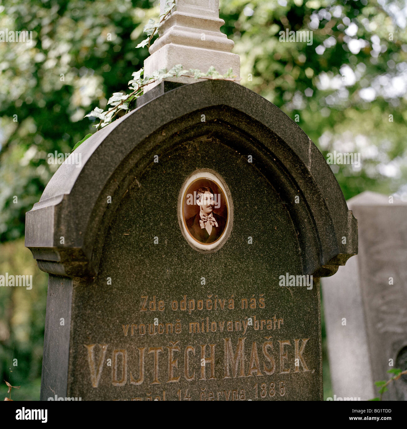 World Travel. Olsany Olsanske Cemetery in the ancient city of Prague Praha in the Czech Republic in Eastern Europe. Culture History Wanderlust Stock Photo