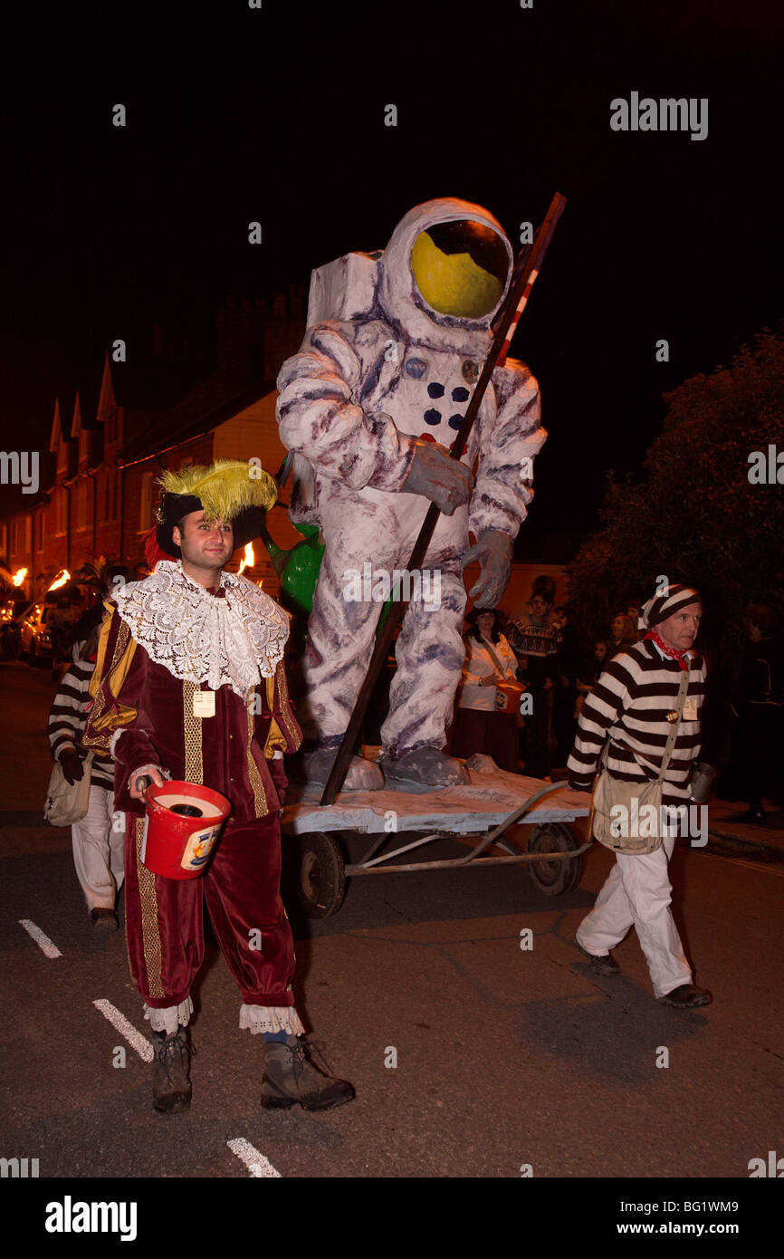 Bonfire Night (Guy Fawkes Night) Lewes, Sussex, England Stock Photo - Alamy