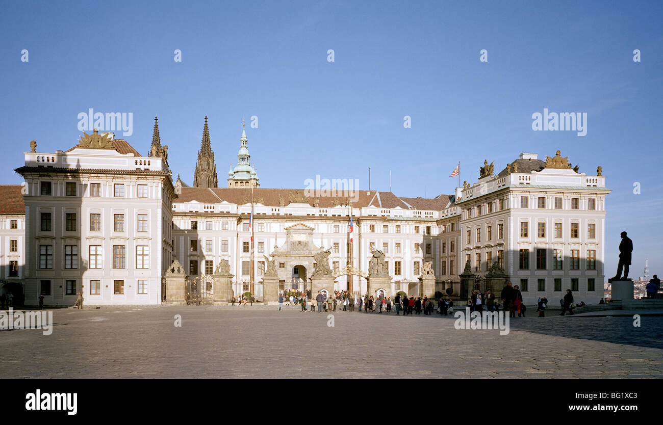 World Travel. Prague Castle in Hradcany Square in the ancient city of Prague in the Czech Republic in Eastern Europe. Culture History Wanderlust Stock Photo
