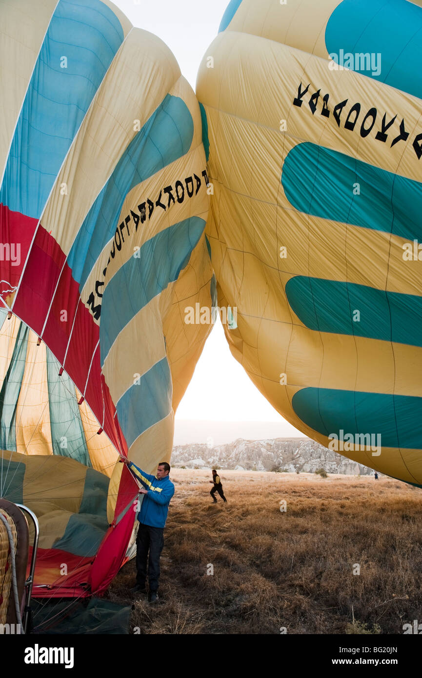 Pre-flight hot air balloon preparation in Cappadocia, Turkey with Kapadokya Balloons Stock Photo