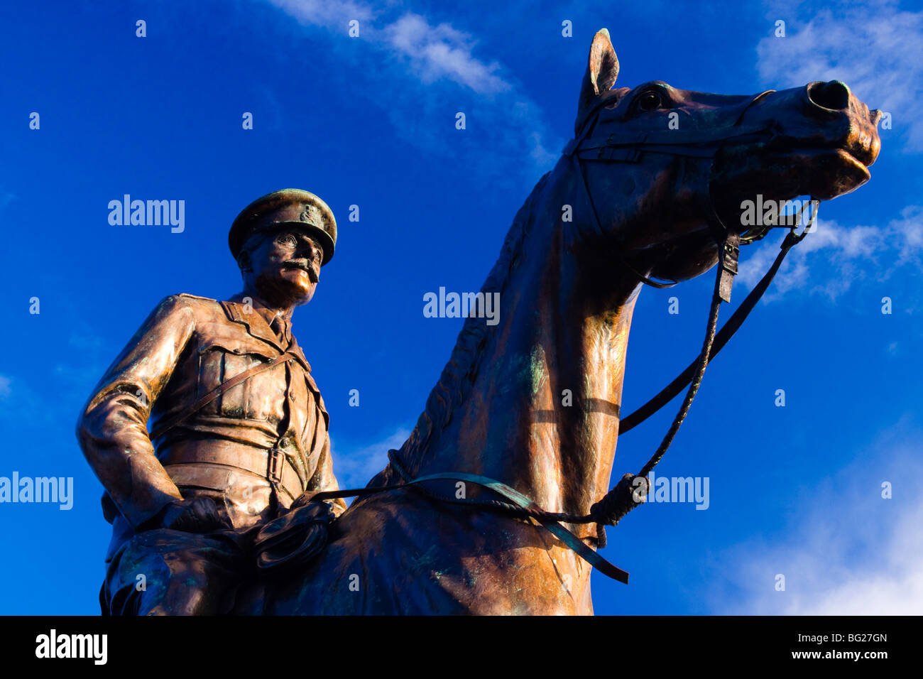 Scotland, Edinburgh, Edinburgh Castle. Statue of Field Marshal Earl Haig located on the Edinburgh Castle Esplanade. Stock Photo