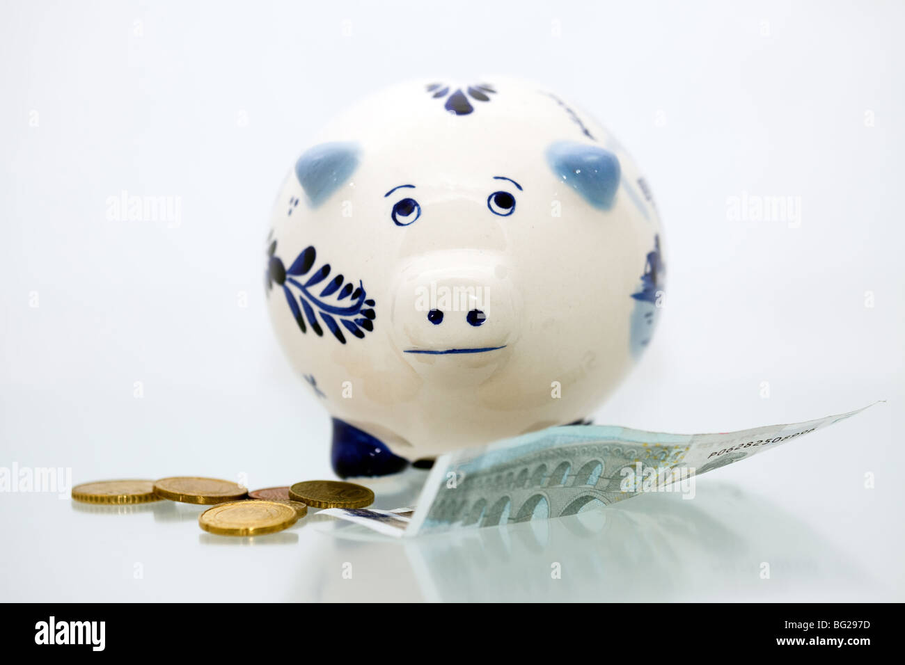 Delft Blue Ceramics Piggy Bank on a white background Stock Photo - Alamy