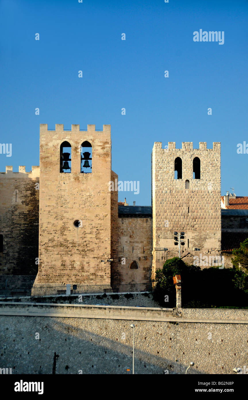 Crenellated Towers of the Fortified Saint Victor Church, St-Victor Basilica or Abbey, Marseille or Marseilles, Provence, France Stock Photo