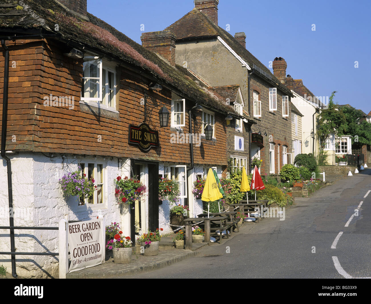 The Swan a 14th century roadside village Inn in Fittleworth West Sussex England UK Britain. Stock Photo
