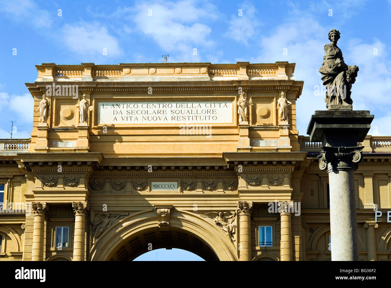 Triumph Arch, Piazza della Repubblica, UNESCO World Heritage Site, Florence, Tuscany, Italy, Europe Stock Photo